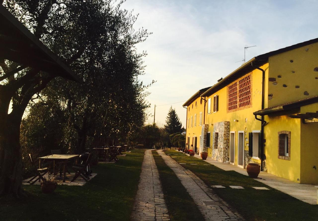 Agriturismo Corte Bozzini Villa Bardolino Bagian luar foto